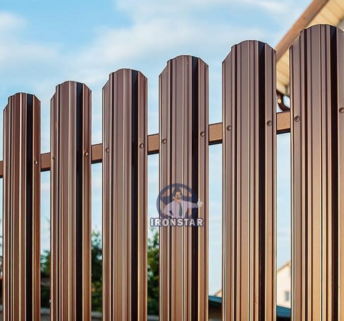 rolo do painel da cerca que forma a máquina 3