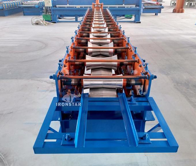 Rolo que forma a máquina 5