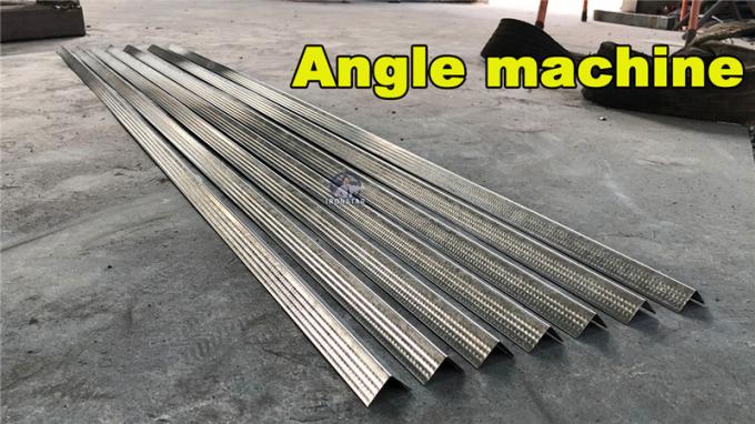 Rolo que forma a máquina